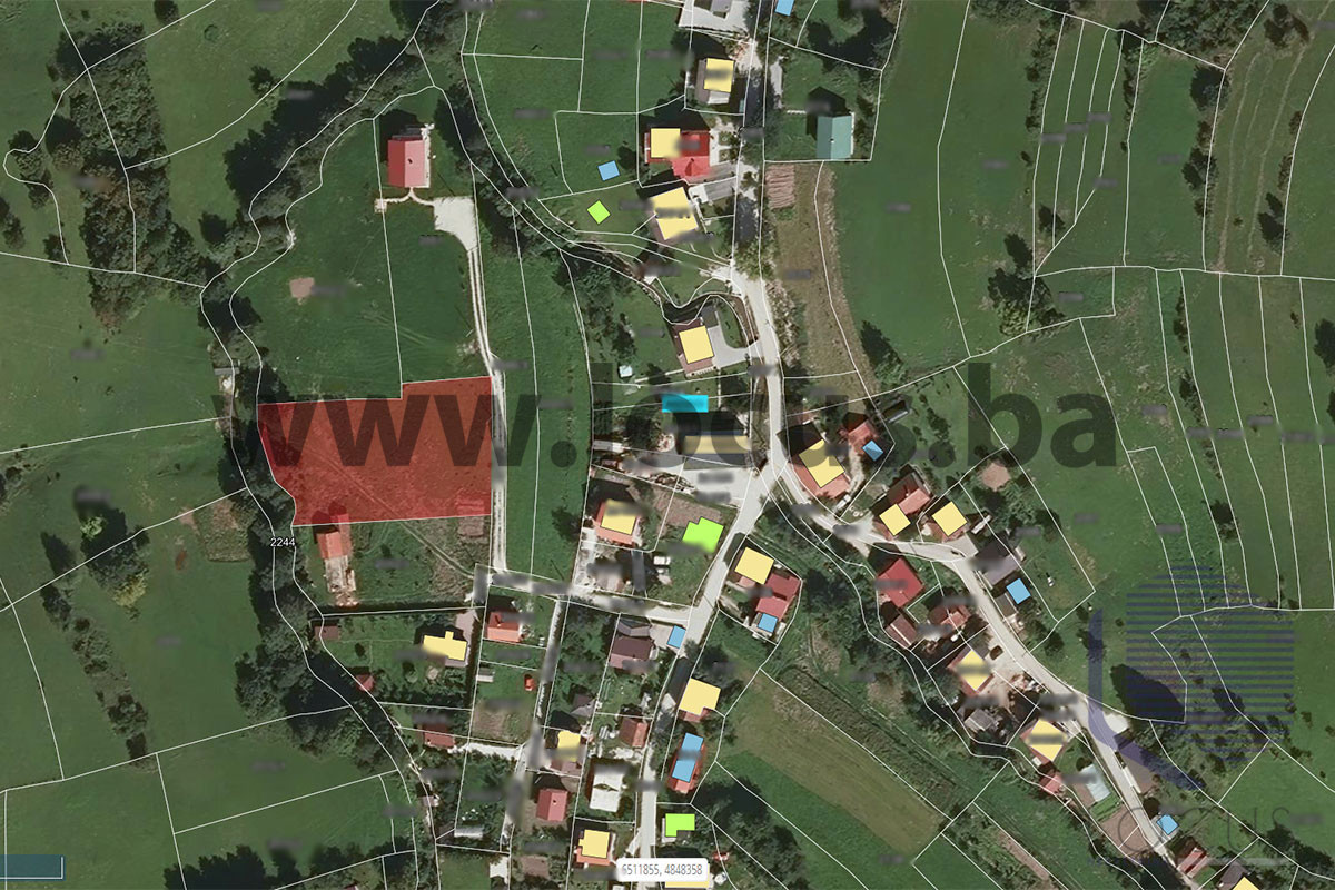 LOCUS:  Atraktivna parcela 2.359m2, Pazarić, Hadžići 11