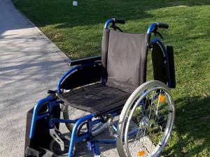 Invalidska kolica Pyro strart plus sirina 43 cm