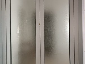Mimokretna aluminijska vrata
