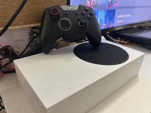 xbox series s odlicno stanje