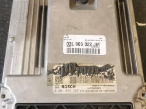 Audi A4 B8 ECU 0281015328 03L906022JM