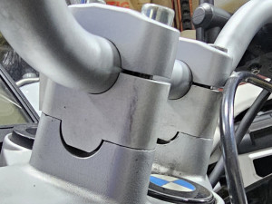 Bmw R 1200 R rizeri upravljaca