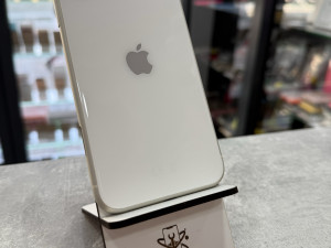 Iphone 11 kuciste orginalno