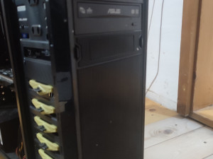PC Racunar I7 4790 16GB 480 GB SSD 4 TB HDD