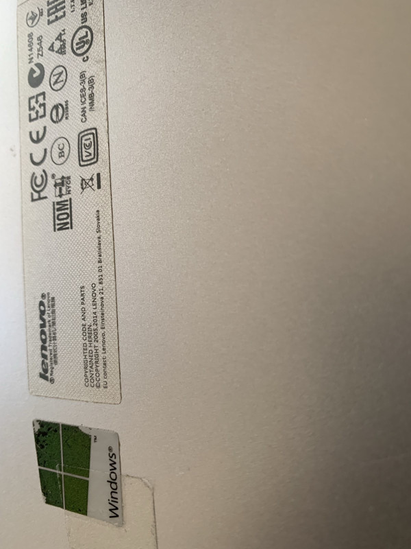 LAPTOP LENOVO