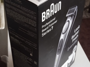trimer za bradu braun