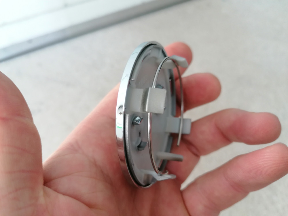 Cep cepovi felge Audi 68mm a1 a2 A3 a4 a5 a6 a7 a8 q5 q3 Q7 tt