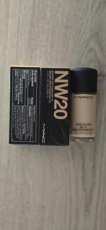 MAC Studio Fix Fluid SPF