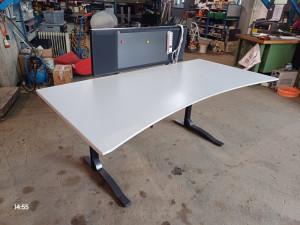 KANCELARIJSKI STOL 200cm
