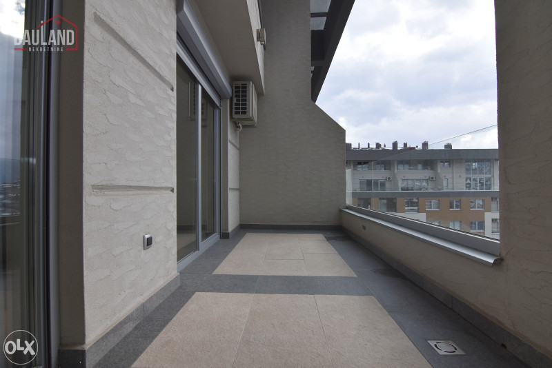 Dvoetažni penthaus-110m2 / Nova Otoka, Novi Grad 12
