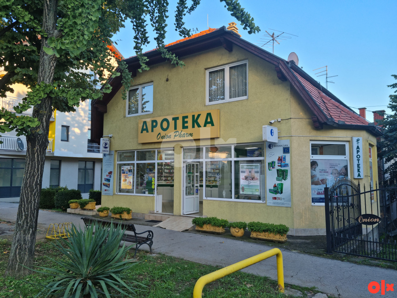 Prodajem poslovnu zgradu