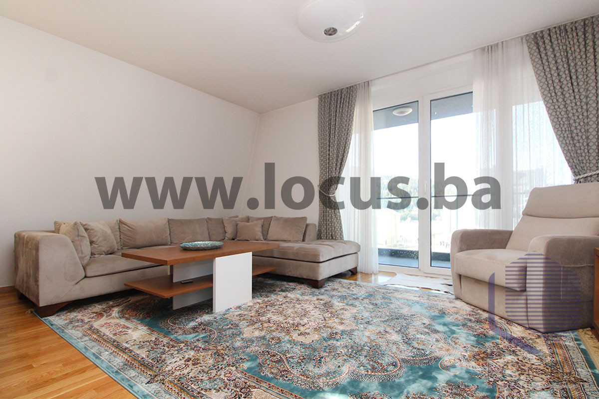 LOCUS: Trosoban apartman i garaža, Babin Do, Bjelašnica 5