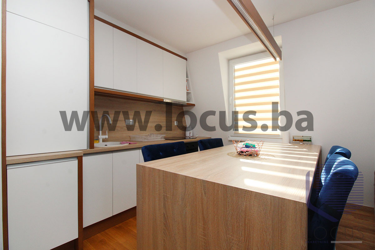 LOCUS: Trosoban apartman i garaža, Babin Do, Bjelašnica 9