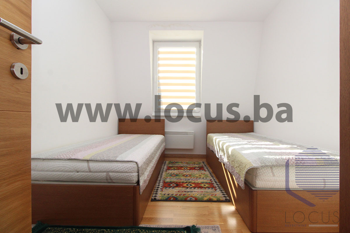 LOCUS: Trosoban apartman i garaža, Babin Do, Bjelašnica 12