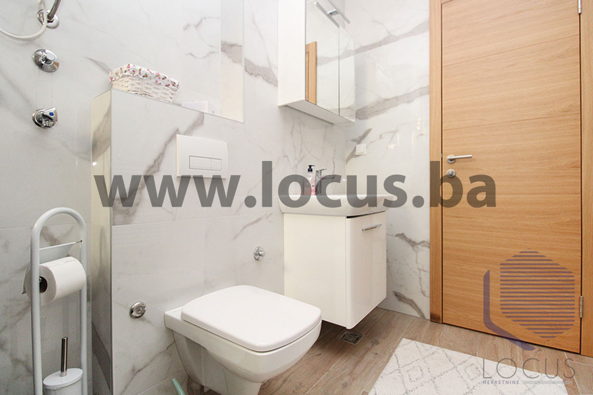 LOCUS: Trosoban apartman i garaža, Babin Do, Bjelašnica 15