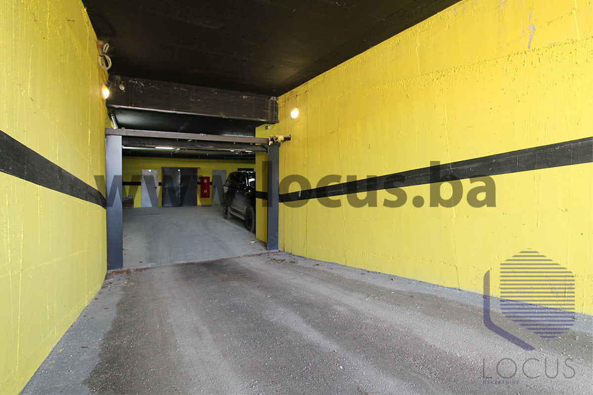LOCUS: Trosoban apartman i garaža, Babin Do, Bjelašnica 21