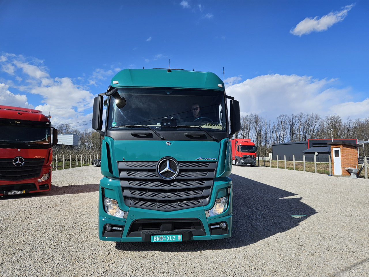 KAMION MERCEDES ACTROS 1843 GOD.2019.