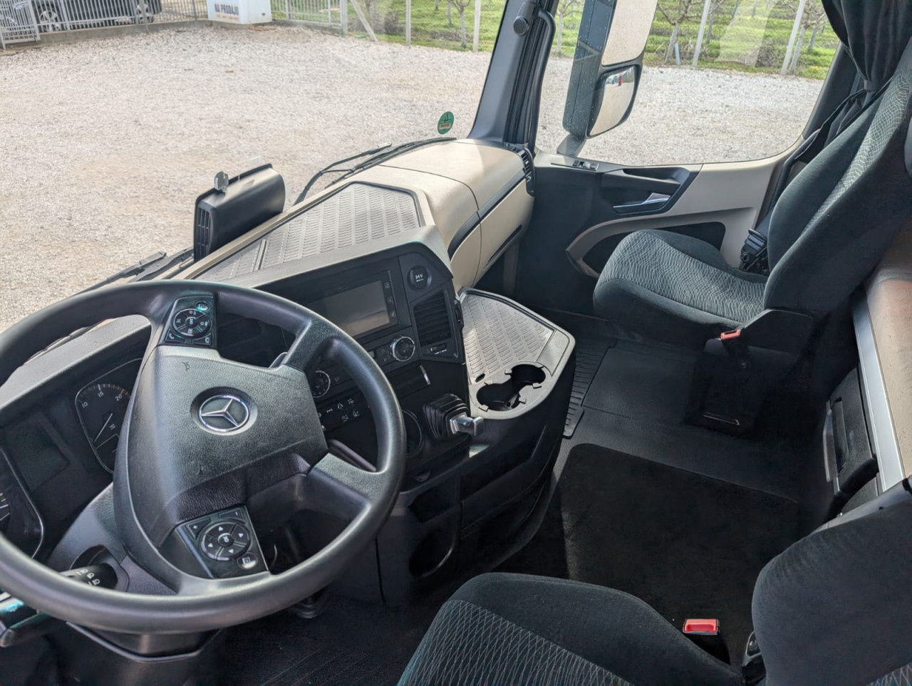 KAMION MERCEDES ACTROS 1843 GOD.2019.