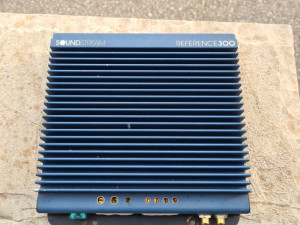 Auto pojacalo soundstream