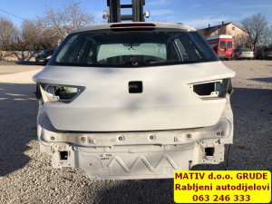 HAUBA ZADNJA gepek vrata Seat Leon 3 Karavan 2015