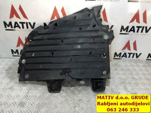 Podna zaštita ZADNJA Seat Leon 3 Karavan 2015 5F9825102A