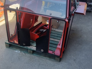 KABINA ZA TRAKTOR IMT 539 IMT 533, TAFE, 539 ,533