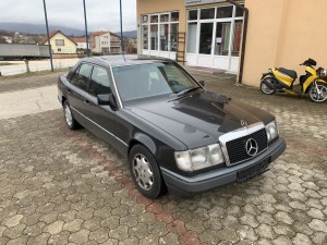 Mercedes-Benz w124 E 250d