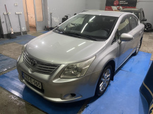 TOYOTA AVENSIS 1.6i, 2011 GODINA, REGISTROVANA,