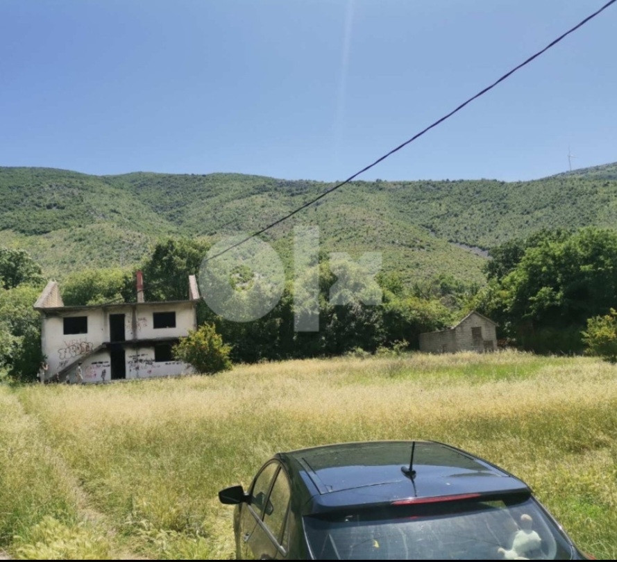 Zemljiste kuća Mostar-Vrapcici