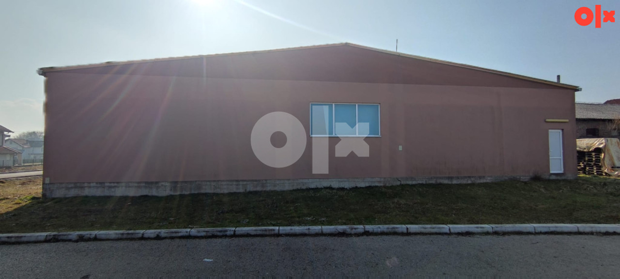 Poslovni objekat sa zemljištem Vukosavlje Jakeš 6