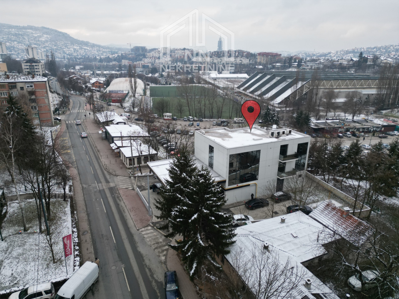 NN Nekretnine : Poslovne kancelarije 20m2 / 30m2 - Centar
