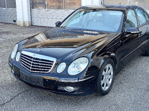 Mercedes Benz W211 W 211 2006 2007 2008 V6 DIJELOVI BIH TABLE