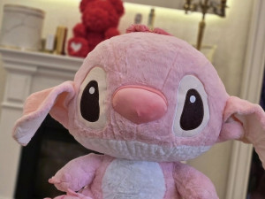 Veliki plisani stitch 60cm - rozi stic poklon za dan zena