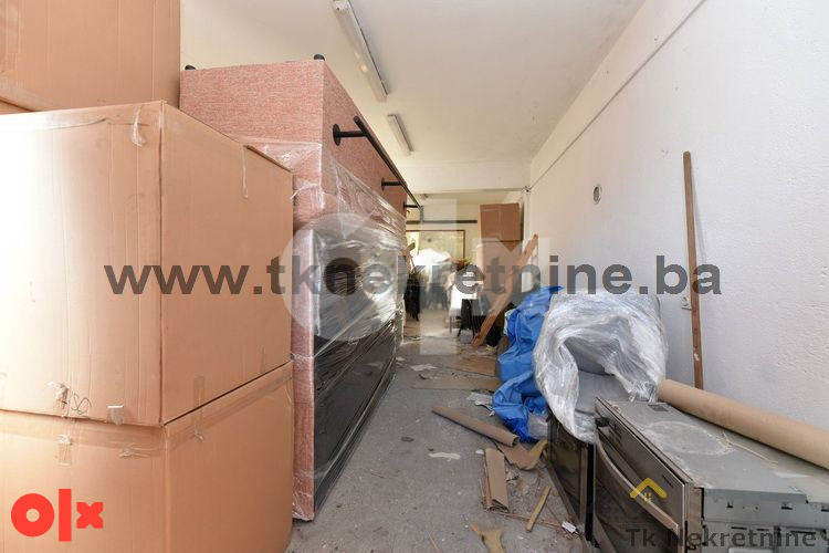 Stambeno poslovni objekat 300 m2, sa garažom, Kalesija