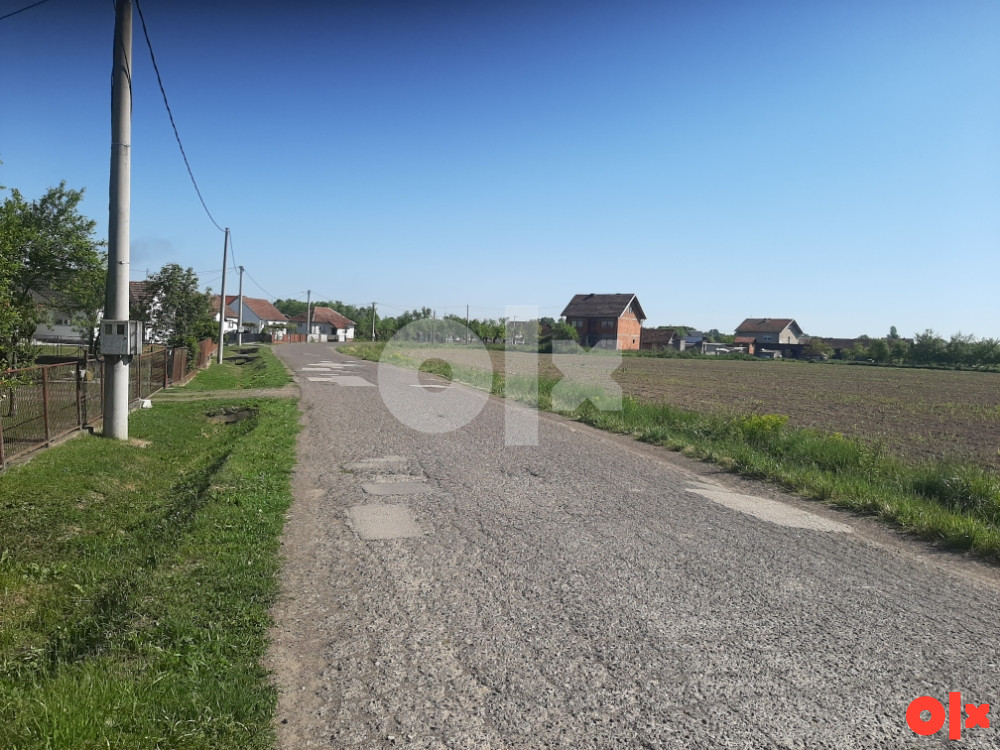 Prodajem zemljiste 1770m2 2