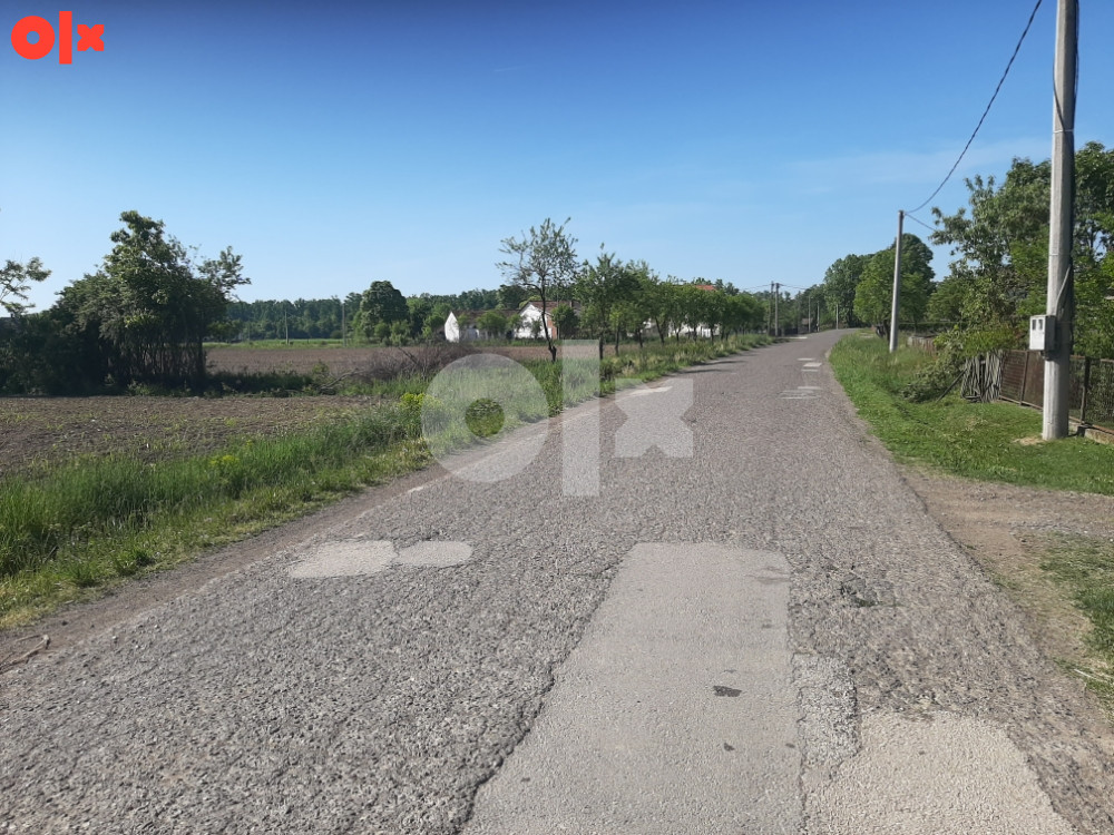 Prodajem zemljiste 1770m2 3