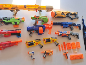 Nerf puske pistolji puska pistolj magacin