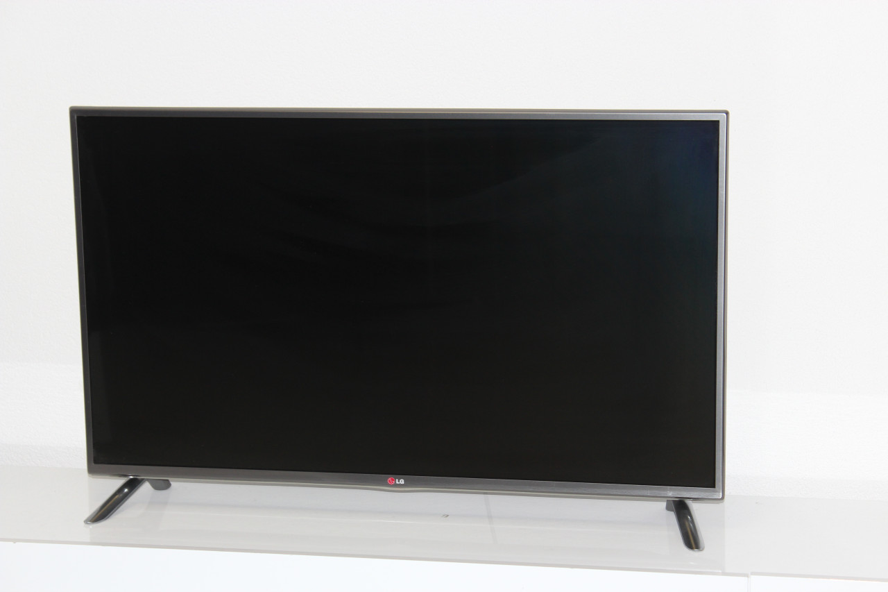 LG Smart TV 47" Full HD LED Web OS 500 Hz Wi-Fi Youtube