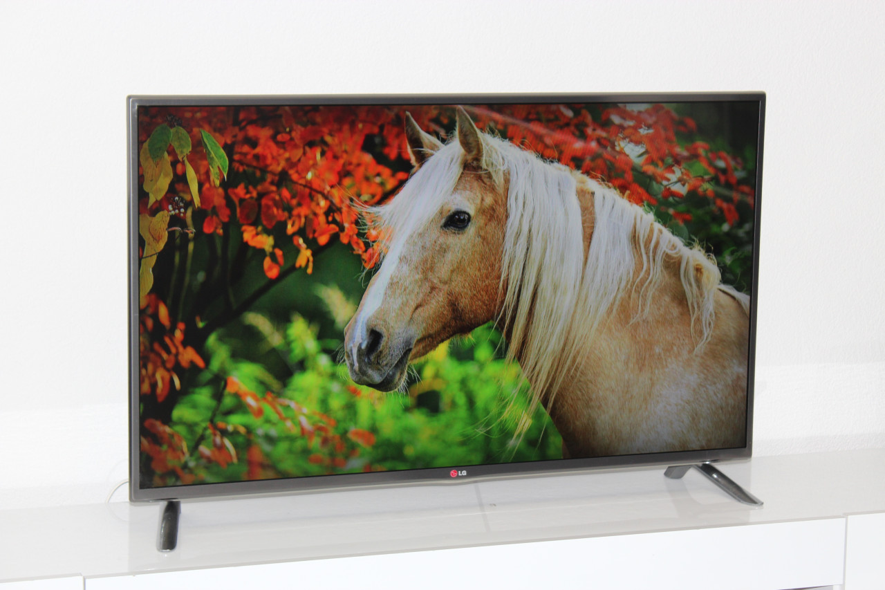 LG Smart TV 47" Full HD LED Web OS 500 Hz Wi-Fi Youtube