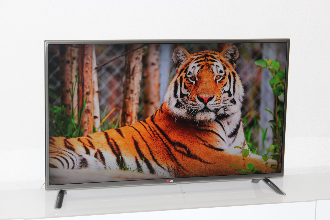LG Smart TV 47" Full HD LED Web OS 500 Hz Wi-Fi Youtube