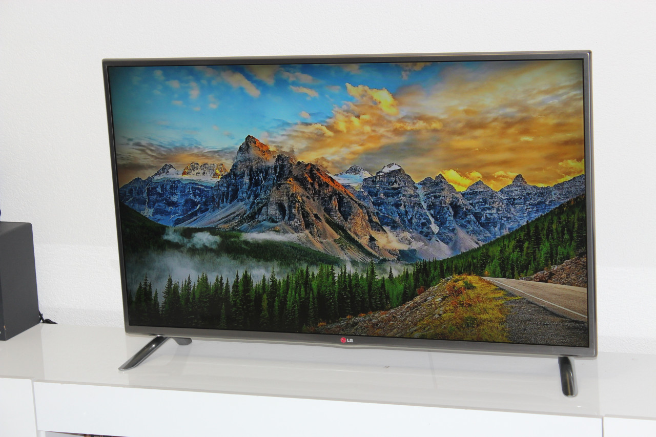 LG Smart TV 47" Full HD LED Web OS 500 Hz Wi-Fi Youtube