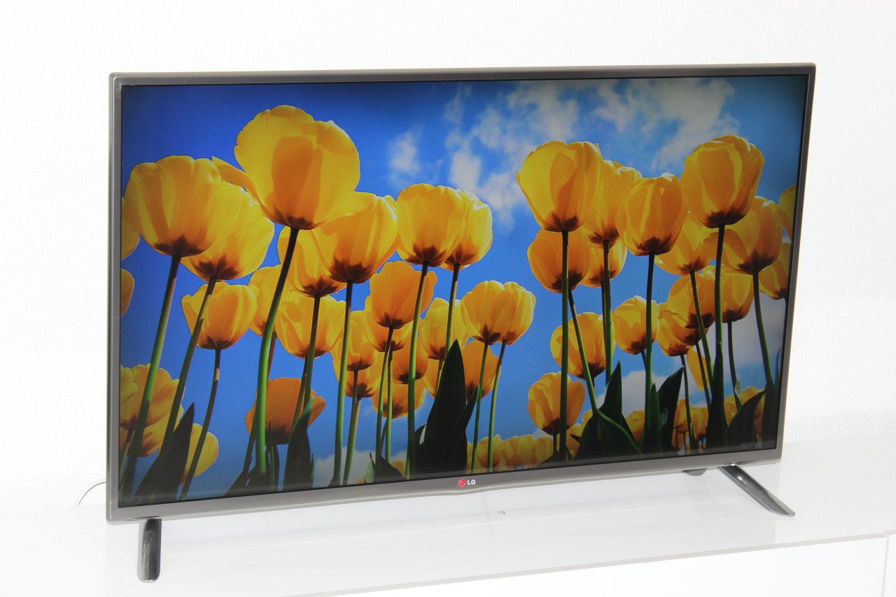 LG Smart TV 47" Full HD LED Web OS 500 Hz Wi-Fi Youtube