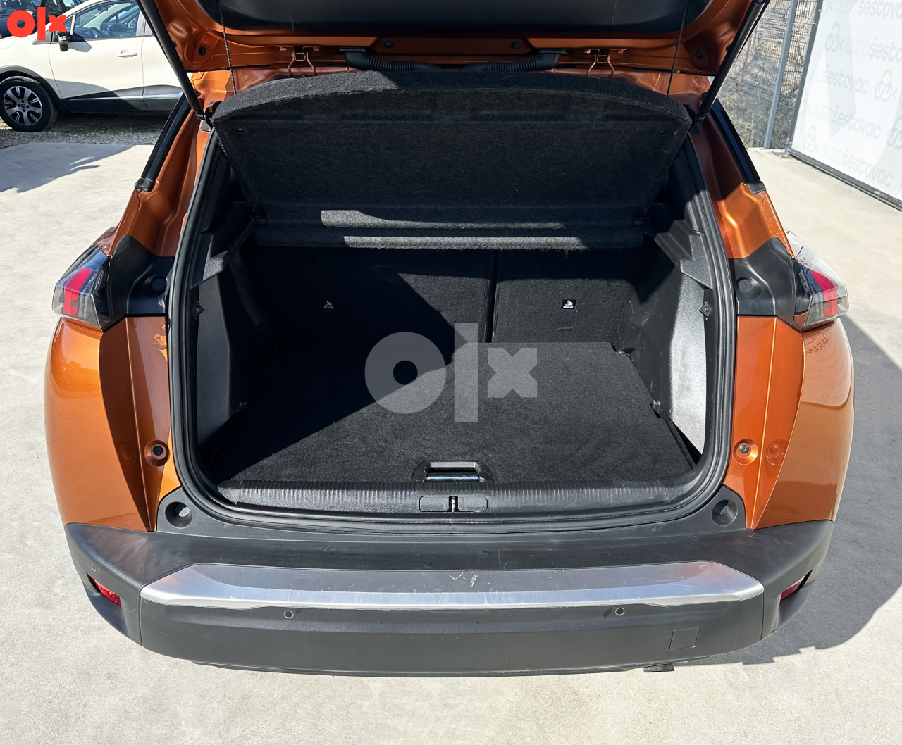 PEUGEOT 2008 1.5 HDI ALLURE 2020