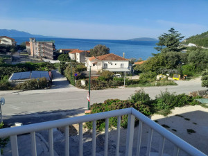 Dvosoban stan 56m2 Podaca Hr