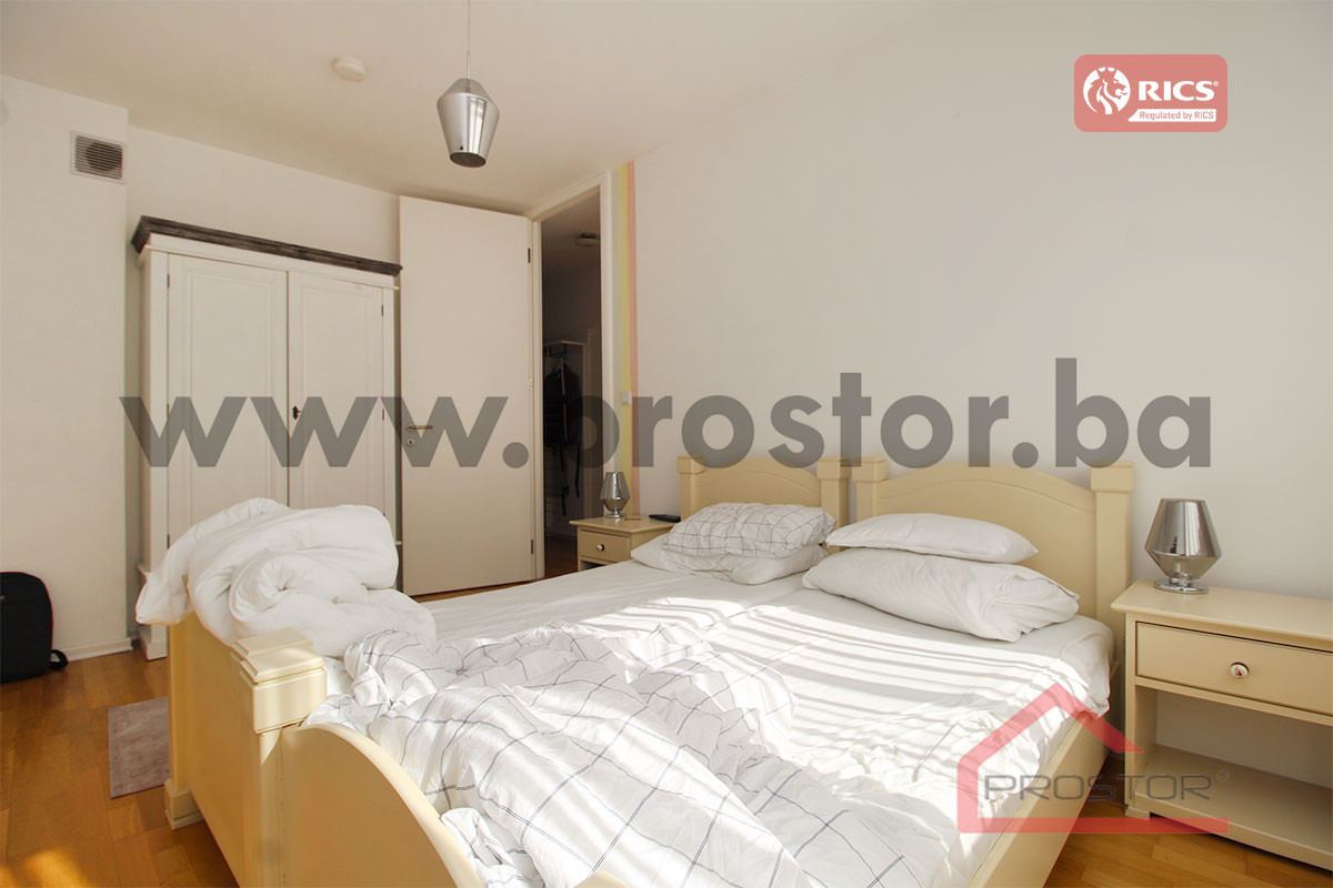 PROSTOR prodaje:Trosoban stan sa terasom od 80m2, Stari Grad 13