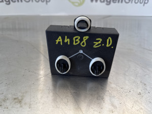 Elektronika vrata z.d Audi A4 B8 (fotografija 1)