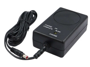 Automatski punjač za 12V NiMH/NiCD baterije