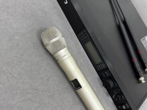 Mikrofon Daljinac Shure ur4s plus ksm9 sampanjac