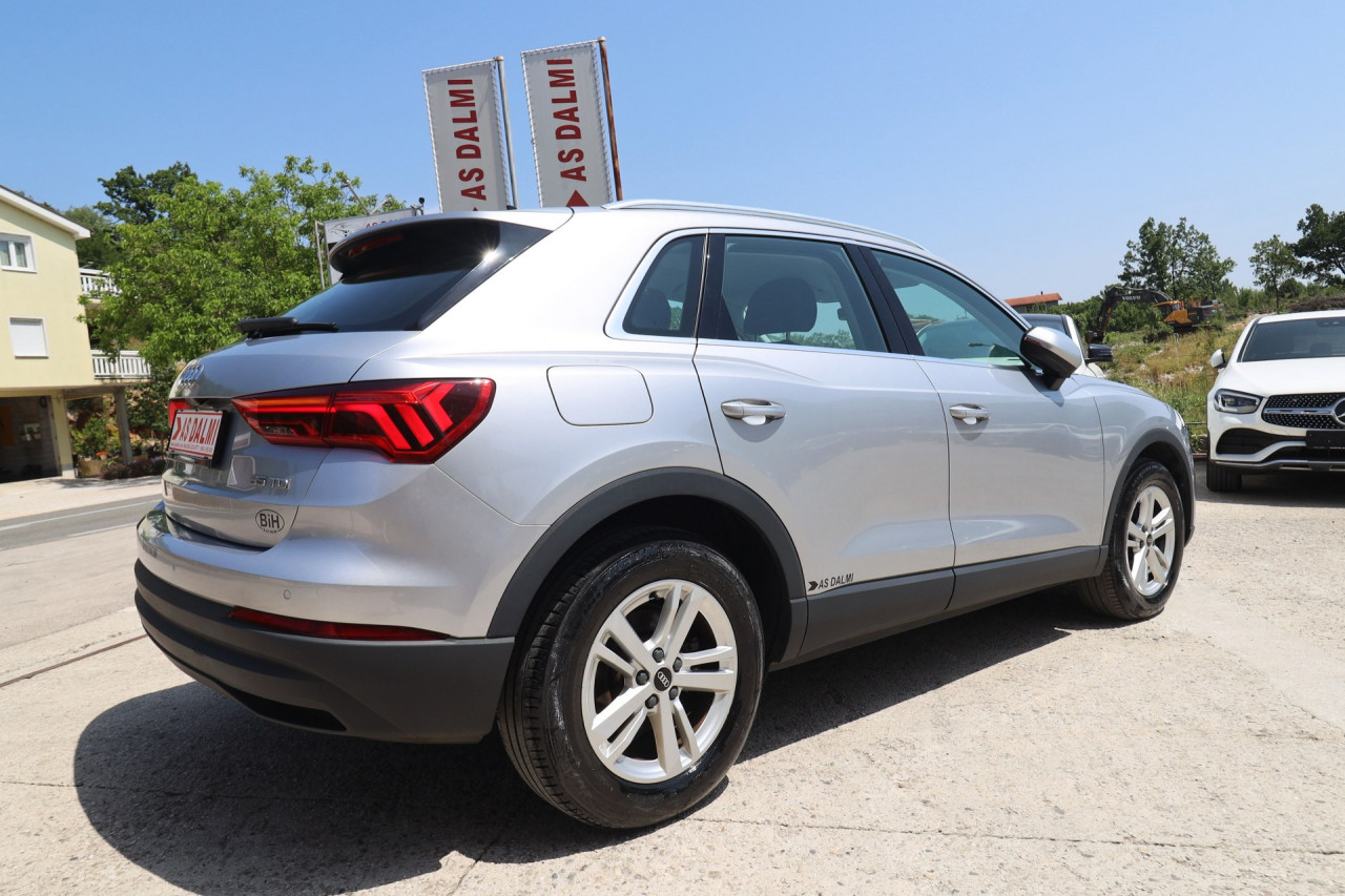 Audi Q3 35 TDI S-Tronic MATRIX VIRTUAL Navi Kamera 2xParktronic