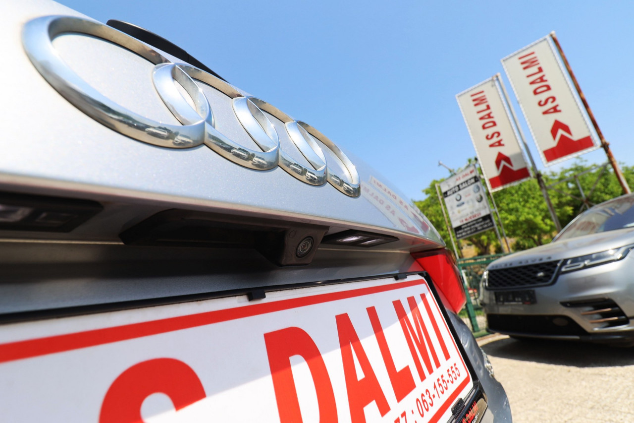 Audi Q3 35 TDI S-Tronic MATRIX VIRTUAL Navi Kamera 2xParktronic